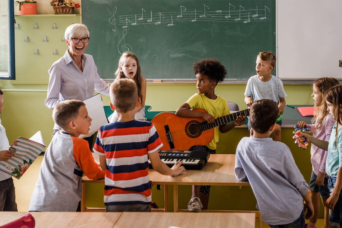 آموزش موسیقی در مدارس و تاثیر آن بر دانش‌آموزان