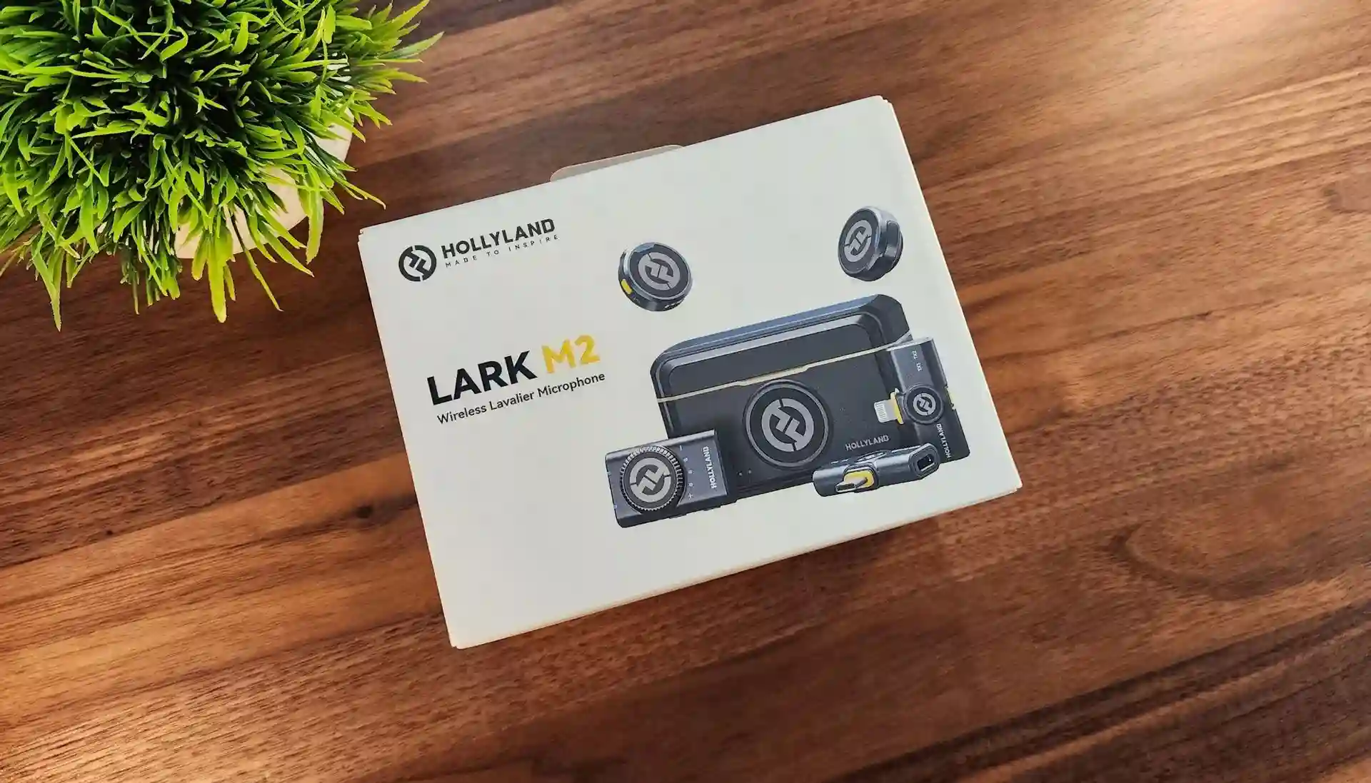 HOLLYLAND LARK M2