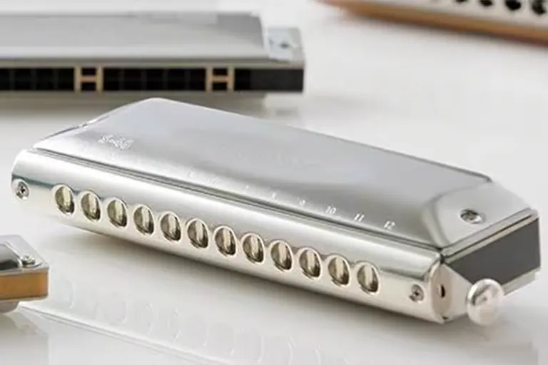 معرفی و خرید ۱۵ سازدهنی کروماتیک ارزان برای شروع یادگیری