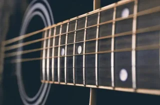 انتخاب سیم گیتار